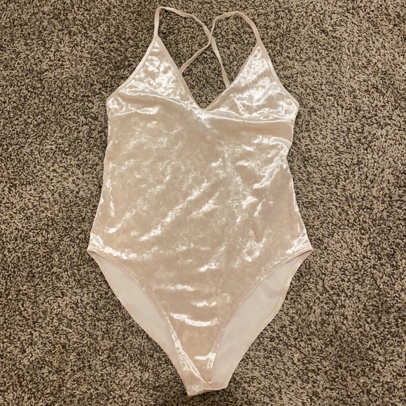 Forever 21 Tops - Suede Velvet Cream Body Suit Size Large